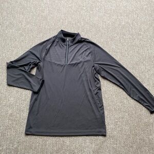 Greg Norman Men’s Long Sleeve Quarter Zip Play Dry Golf Shirt - Size S